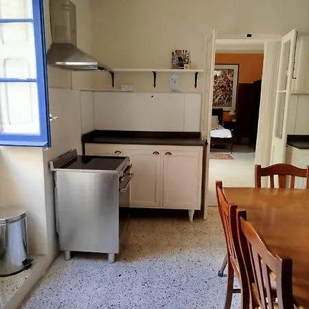 Heritage Treasure 2 아파트 비르구